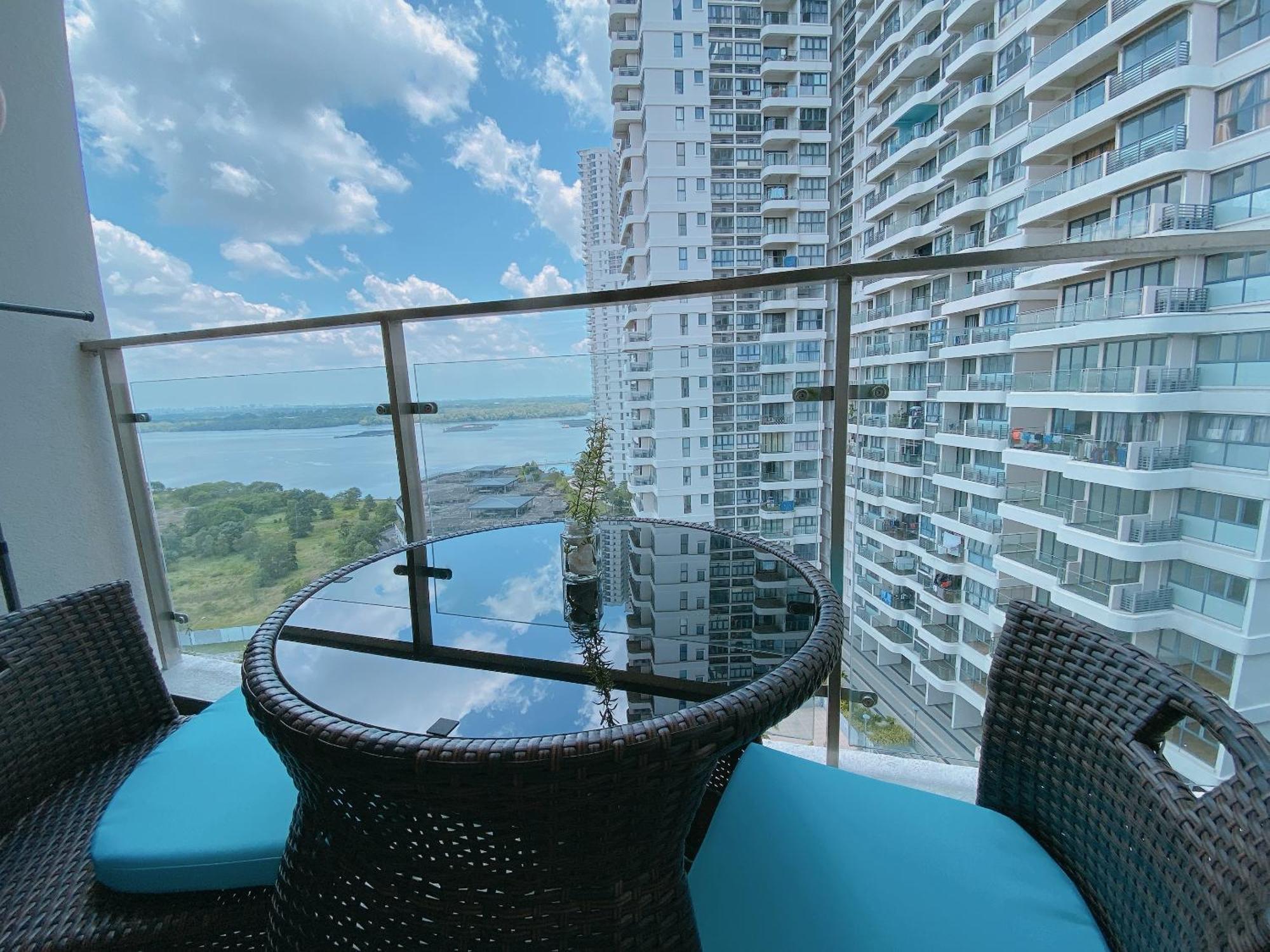 Apartamento Country Garden Danga Bay By Lions Bay Johor Bahru Habitación foto